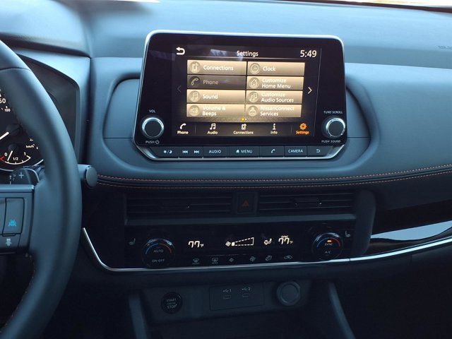 New 2026 Nissan Rogue SV image 18