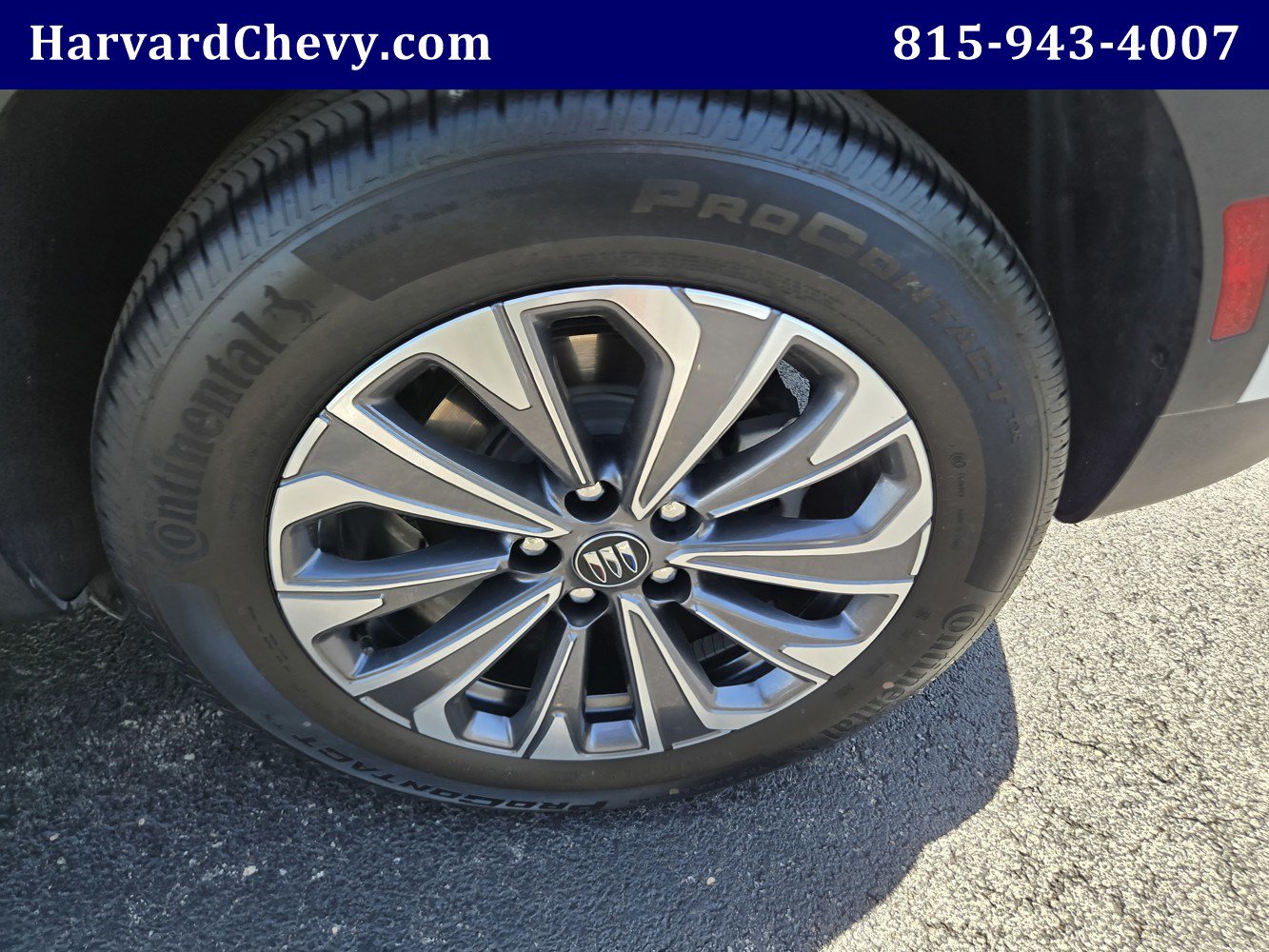Certified 2025 Buick Envision Preferred AWD/4WD image 43