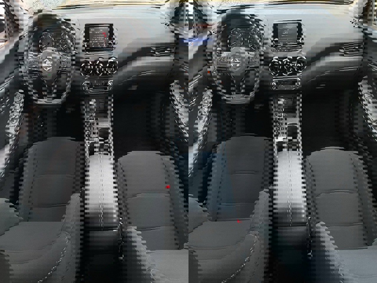 Used 2025 Nissan Sentra S image 21