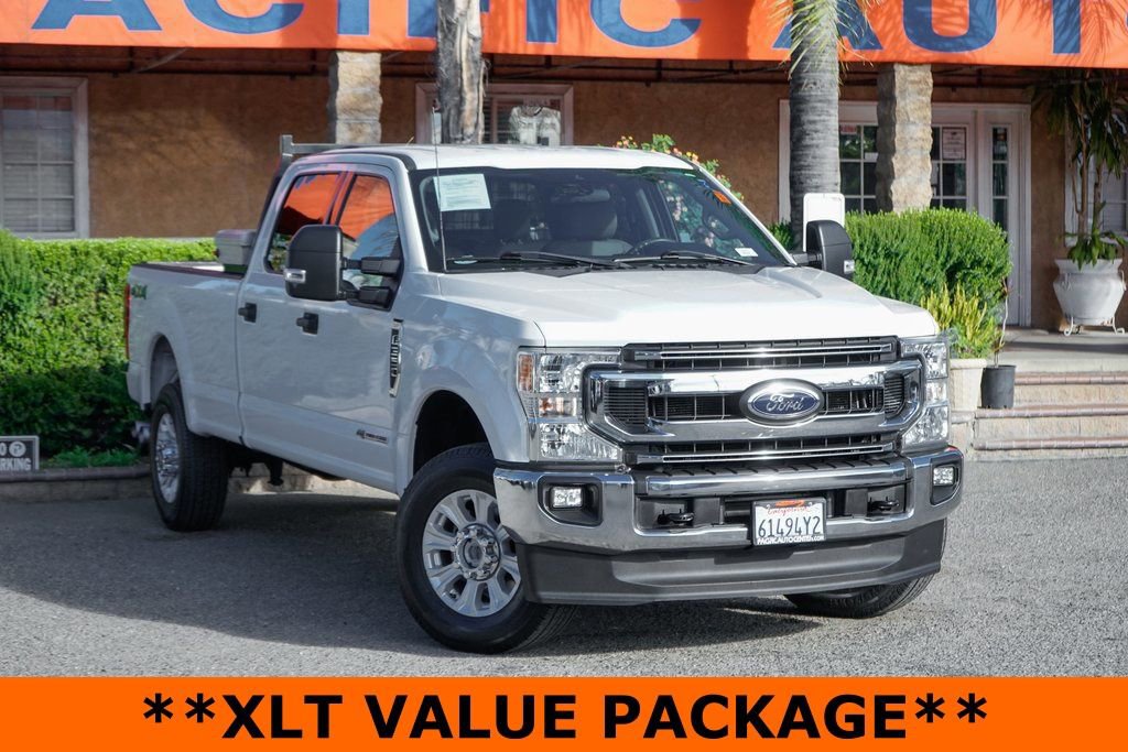 Used 2020 Ford F350 XLT w/ XLT Value Package AWD/4WD image 2