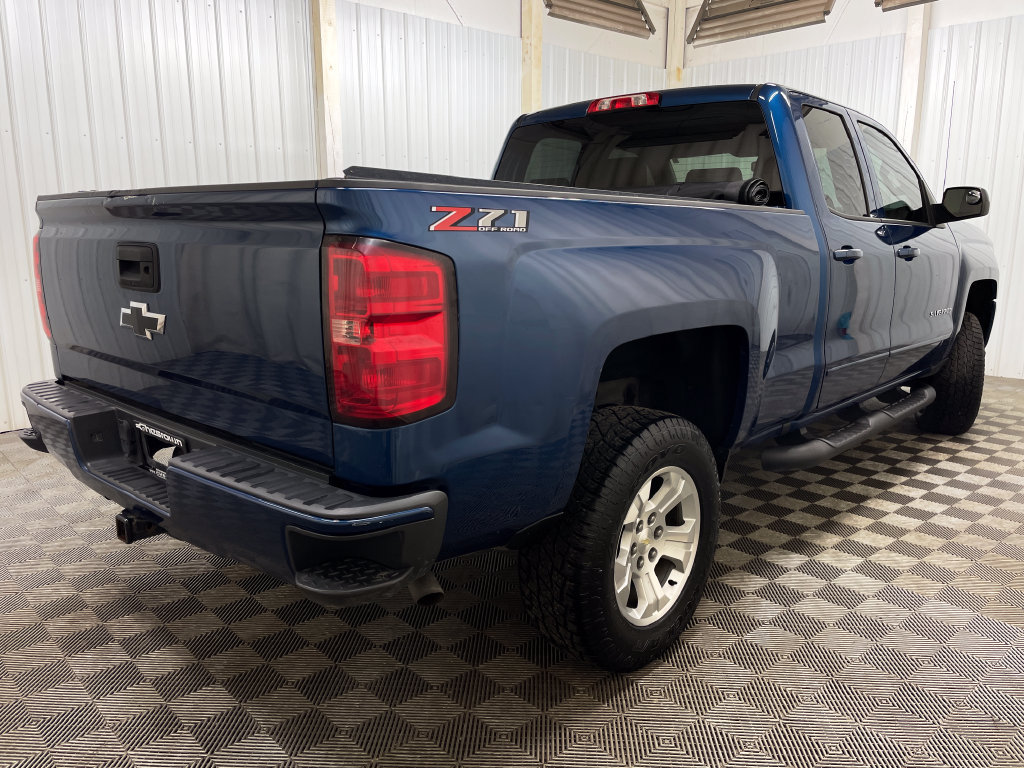 Used 2019 Chevrolet Silverado 1500 LT w/ All Star Edition AWD/4WD image 18