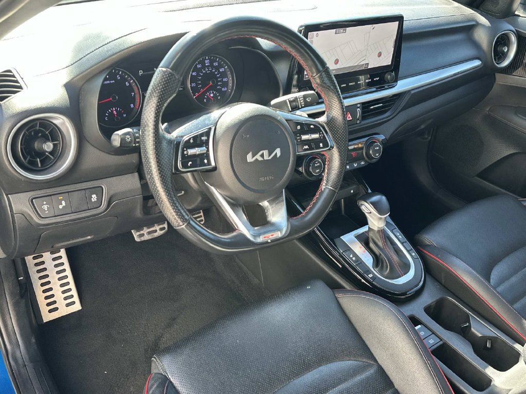 Used 2023 Kia Forte GT w/ GT2 Package FWD image 2