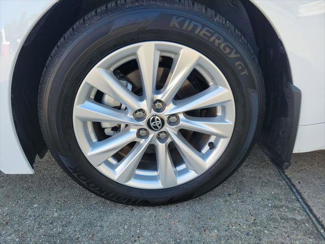 Certified 2025 Toyota Corolla LE image 30