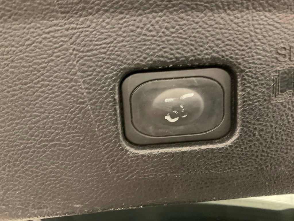 Used 2016 Ford Edge SEL w/ Canadian Touring Package image 30