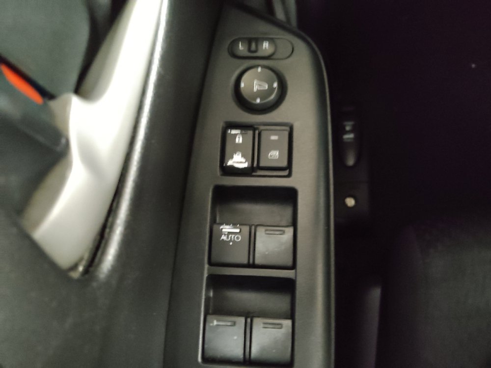 Used 2015 Honda Civic SE image 27