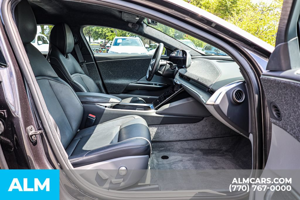Used 2024 Lucid Air Pure RWD image 20