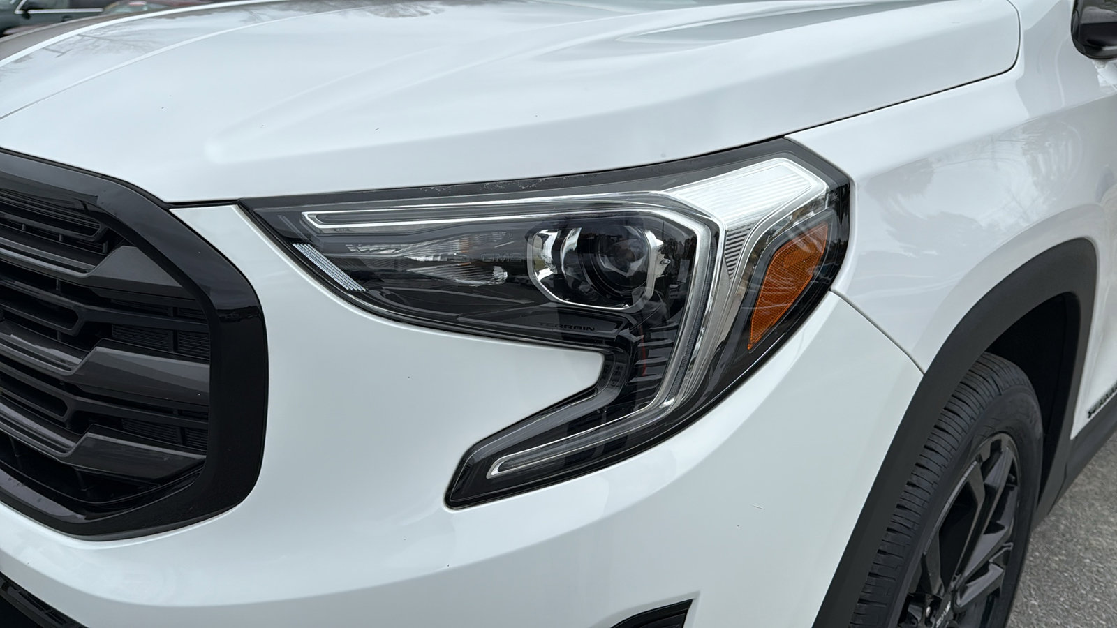 Certified 2021 GMC Terrain SLT w/ Infotainment Package II image 9