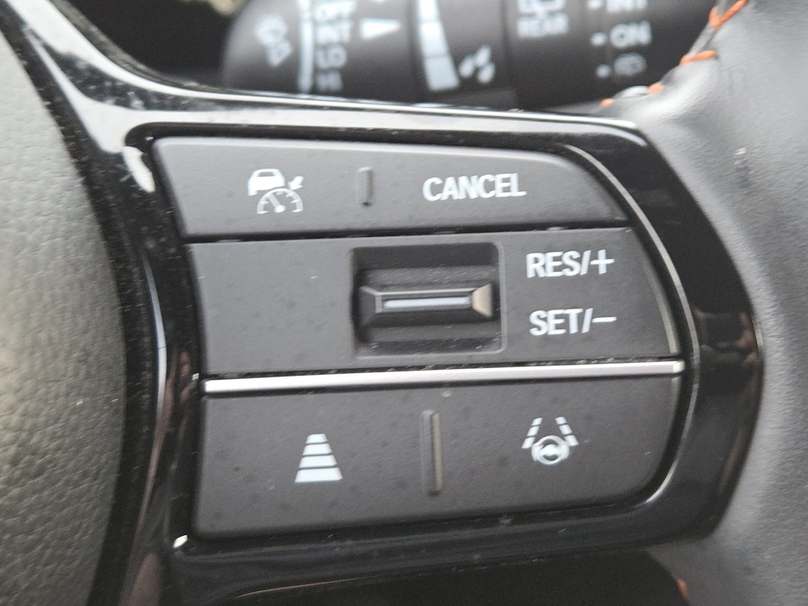 Used 2024 Honda HR-V Sport image 8
