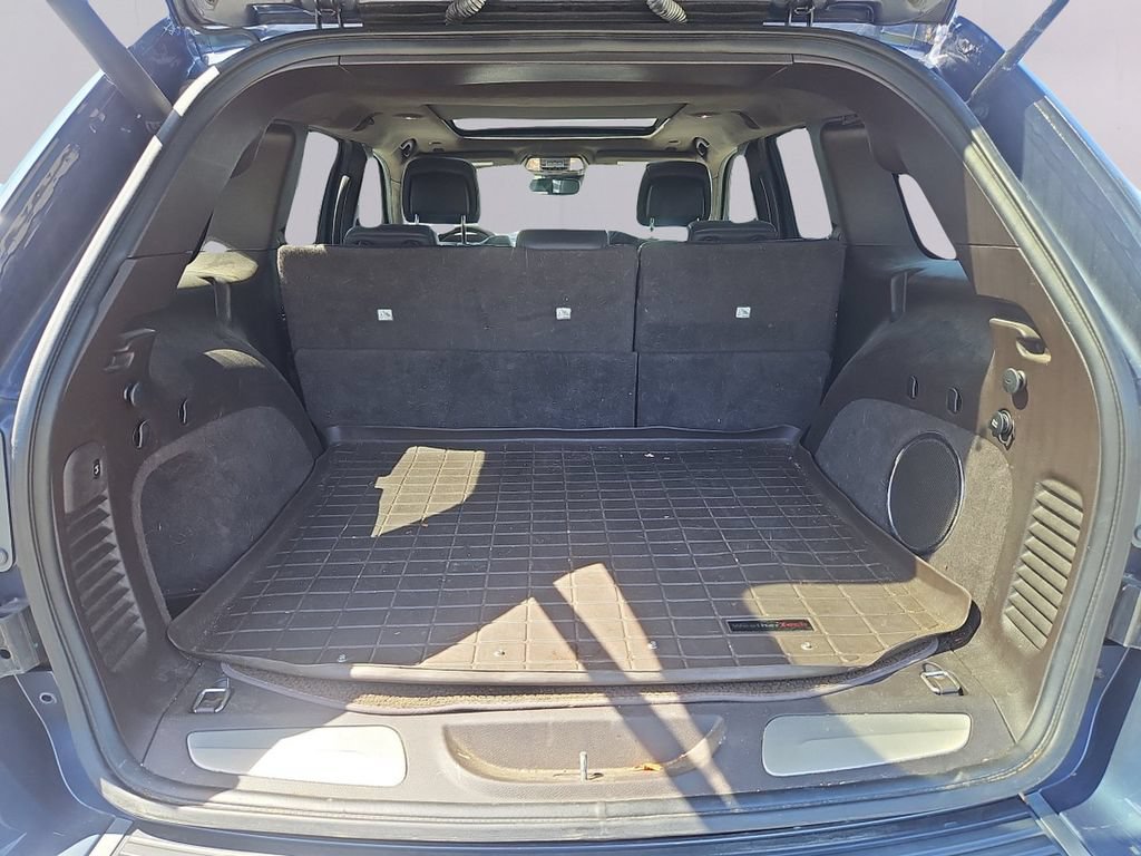 Used 2019 Jeep Grand Cherokee Summit w/ Platinum Series Group AWD/4WD image 38