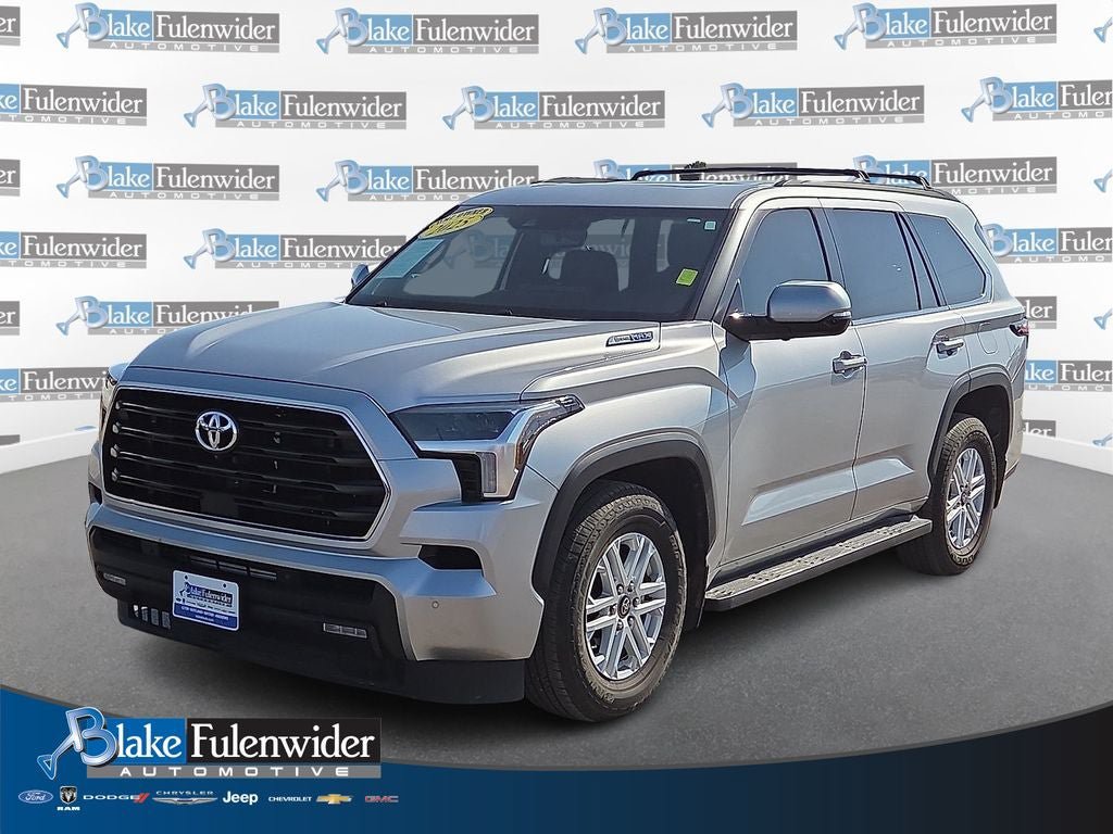 Used 2025 Toyota Sequoia SR5 w/ SR5 Premium Package RWD image 1