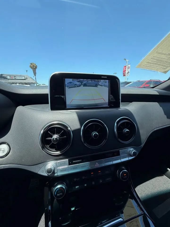Used 2021 Kia Stinger GT-Line AWD/4WD image 10