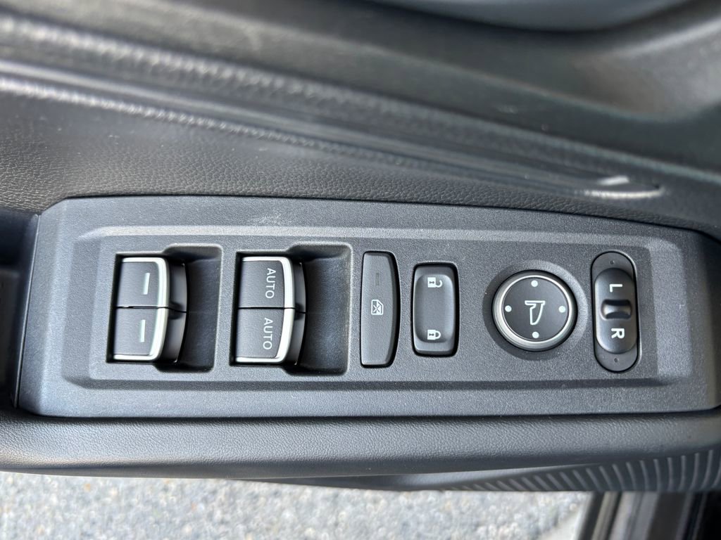 Used 2023 Honda Accord LX image 24