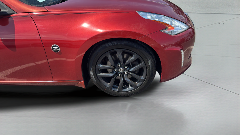 Used 2016 Nissan 370Z Coupe RWD image 34