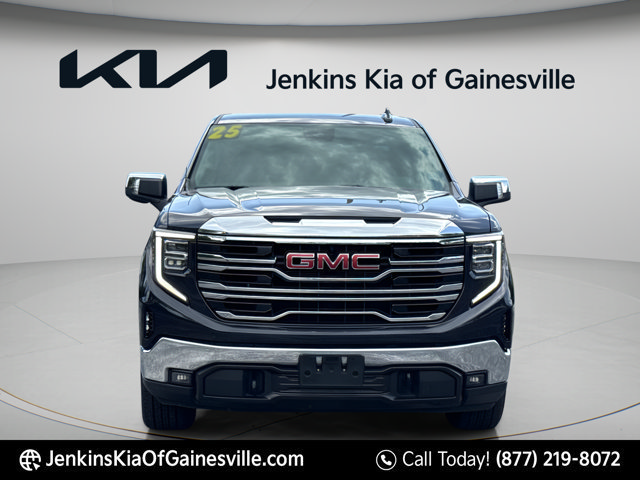 Used 2025 GMC Sierra 1500 SLT AWD/4WD image 10