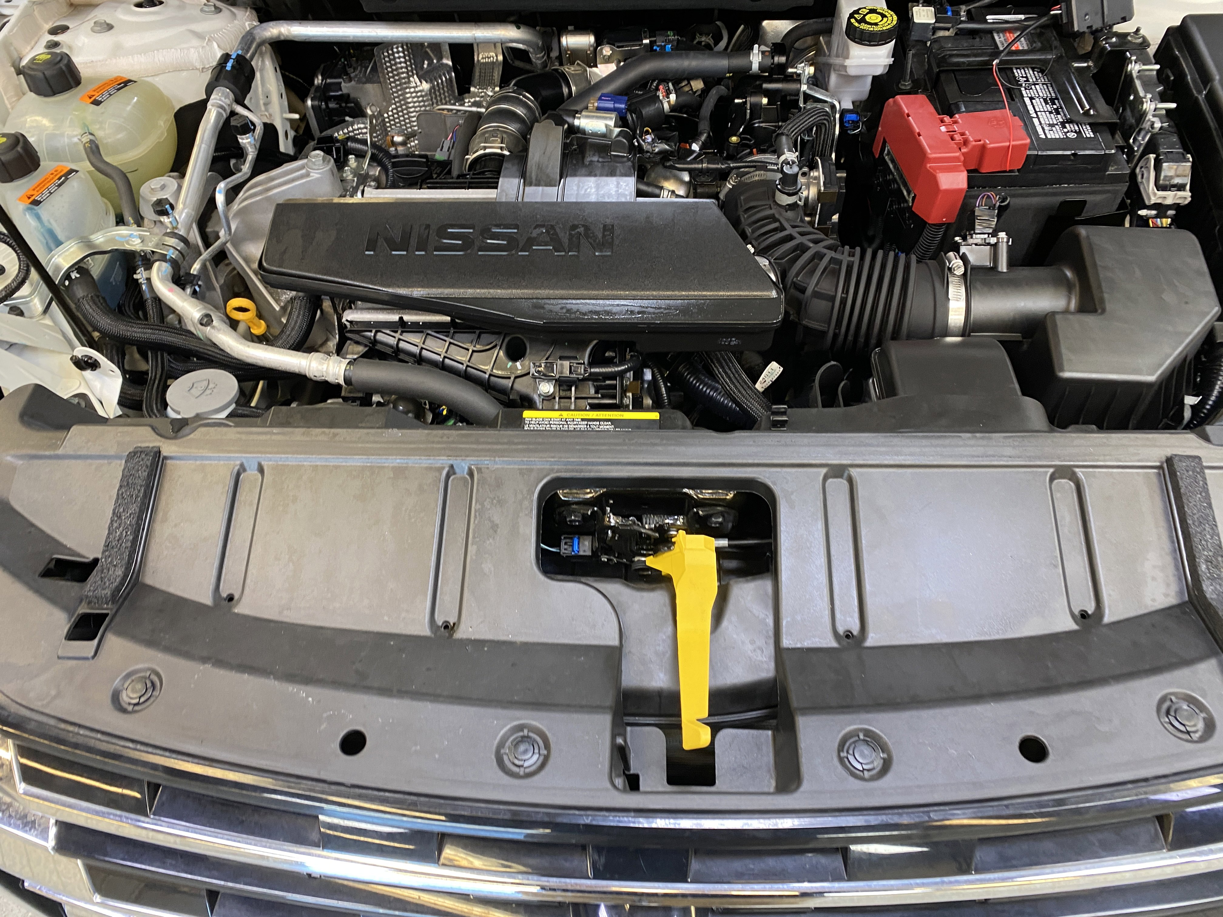 Used 2024 Nissan Rogue S image 10