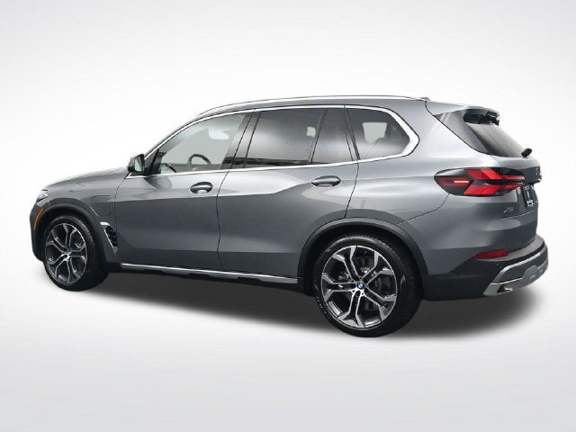 New 2026 BMW X5 xDrive50e AWD/4WD image 7