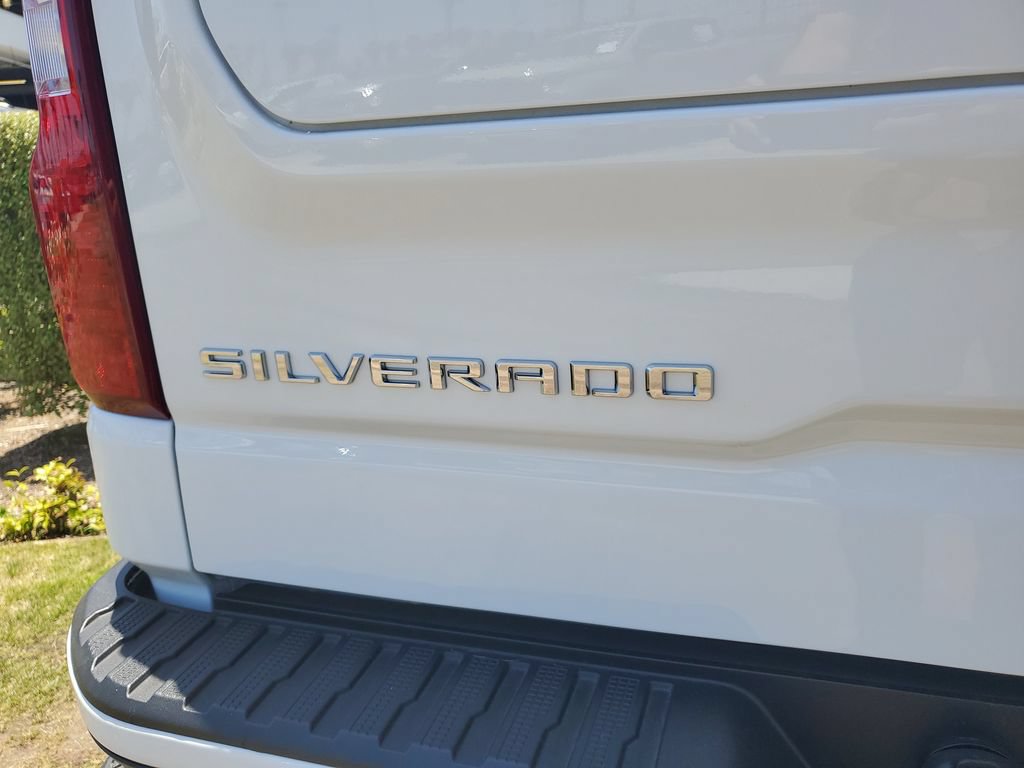 Used 2025 Chevrolet Silverado 1500 Custom w/ LPO, Utility Wall Package AWD/4WD image 8