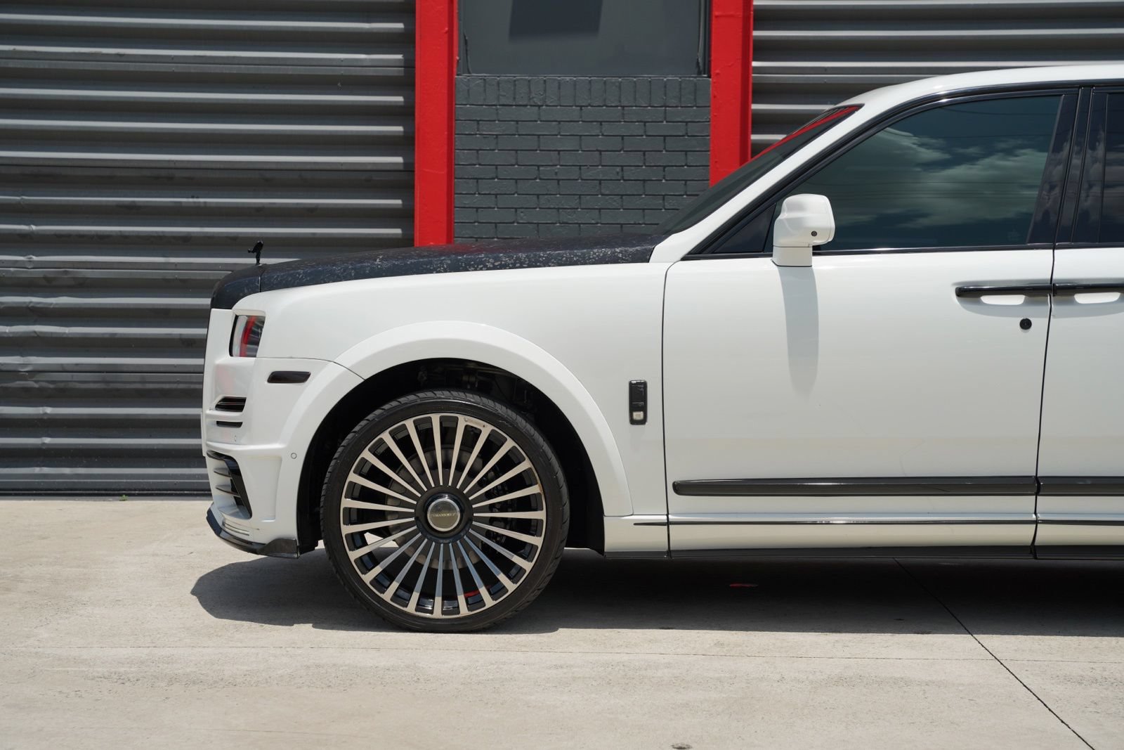 Used 2019 Rolls-Royce Cullinan AWD/4WD image 15