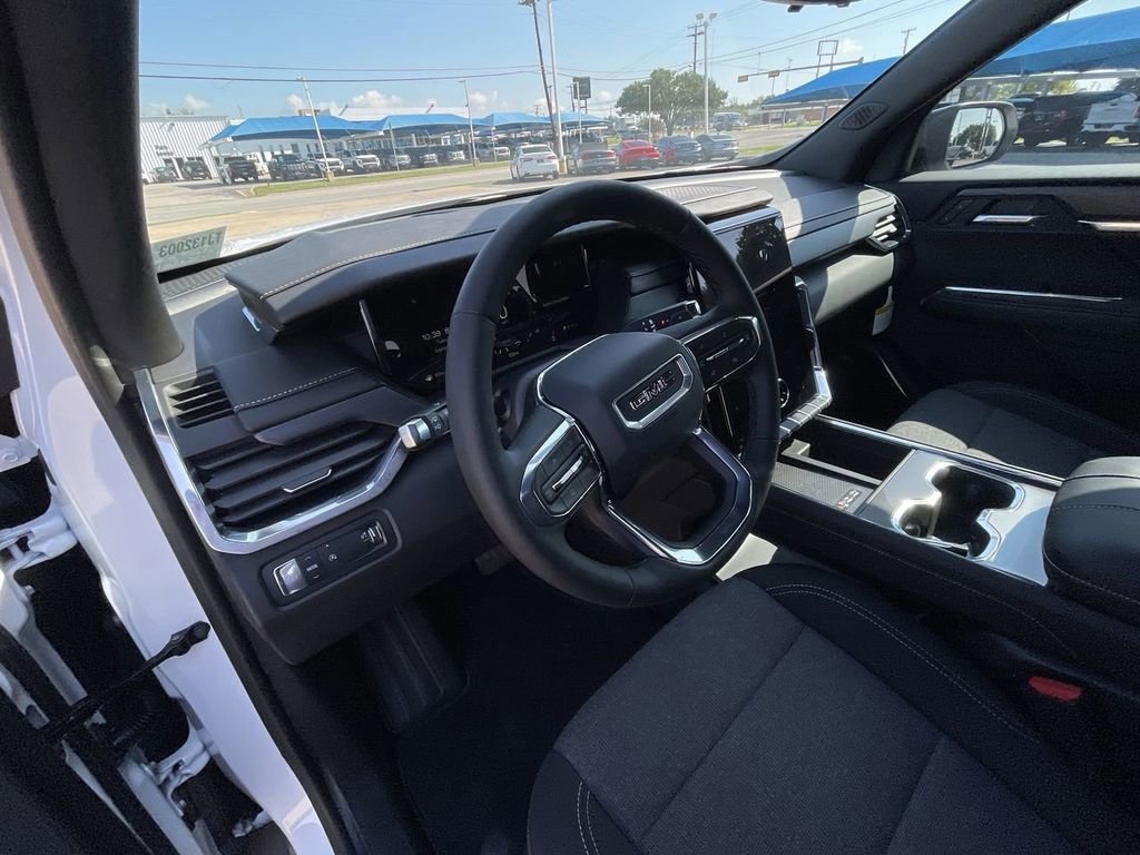 New 2026 GMC Acadia Elevation image 16