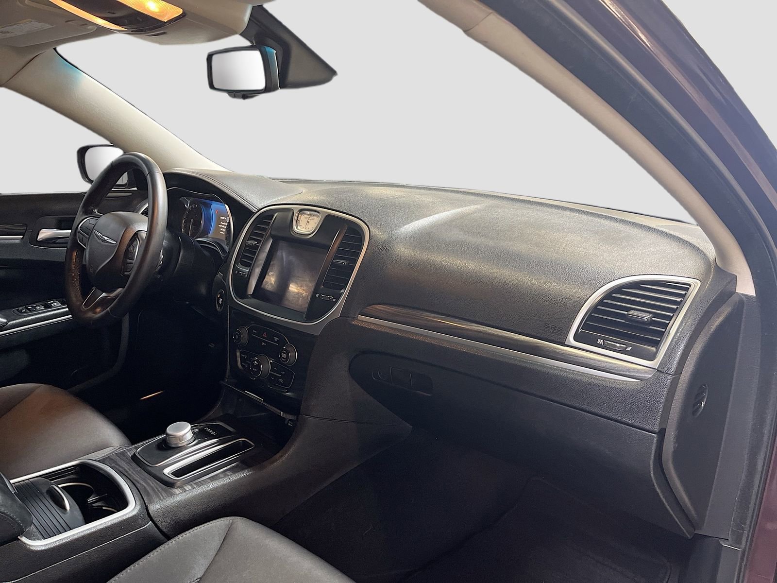 Used 2021 Chrysler 300 Touring w/ Sport Appearance Package image 27
