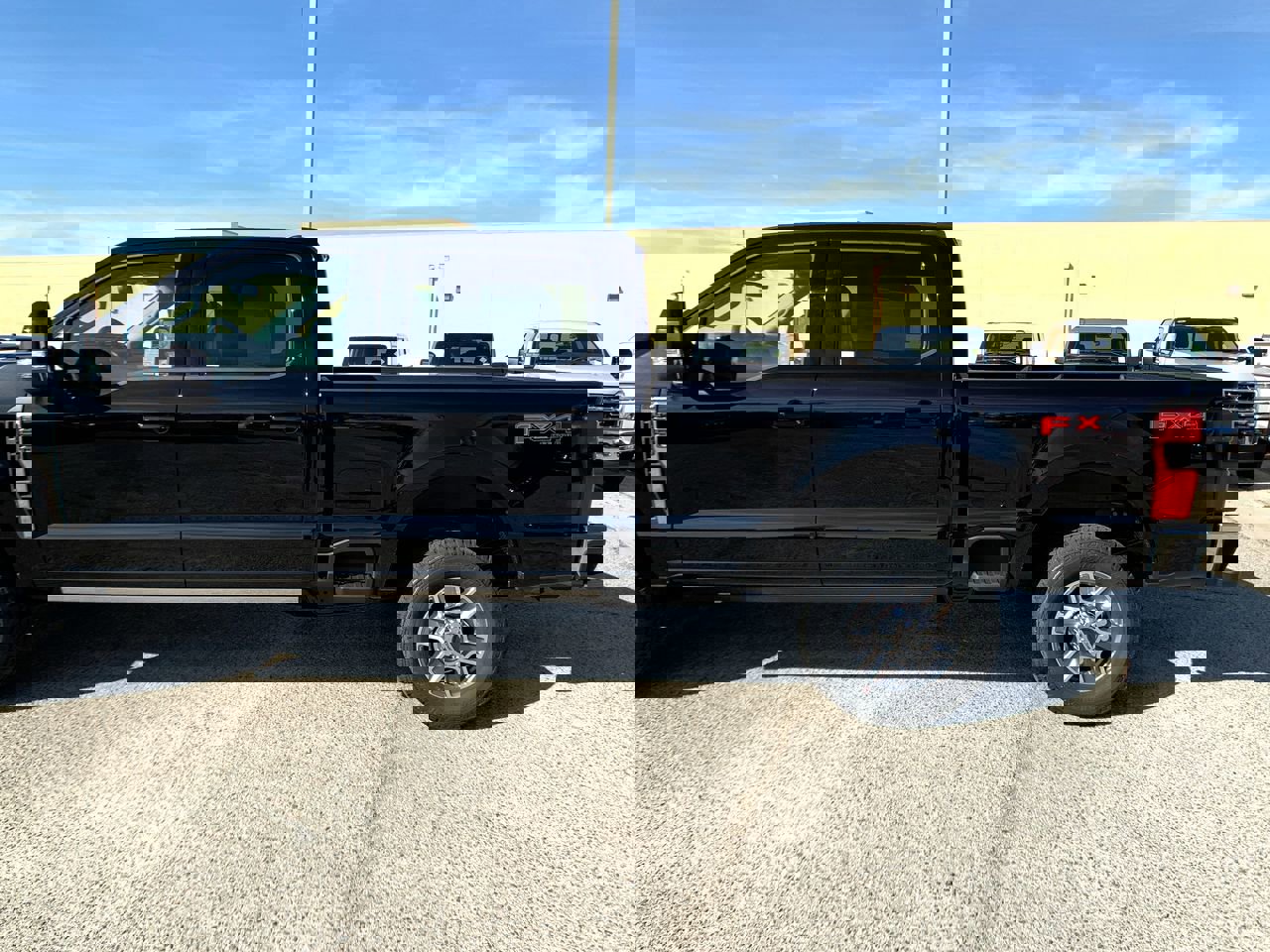 New 2025 Ford F250 Lariat w/ Lariat Ultimate Package image 14