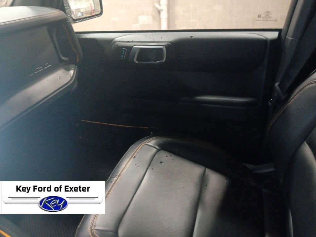 Used 2024 Ford Bronco Badlands w/ Sasquatch Package AWD/4WD image 31