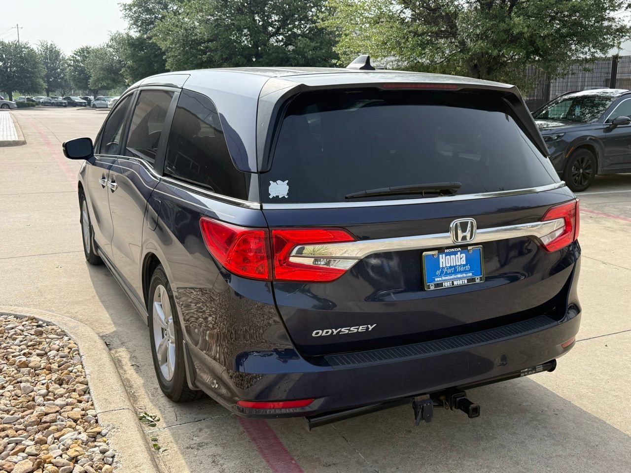 Used 2018 Honda Odyssey EX image 3