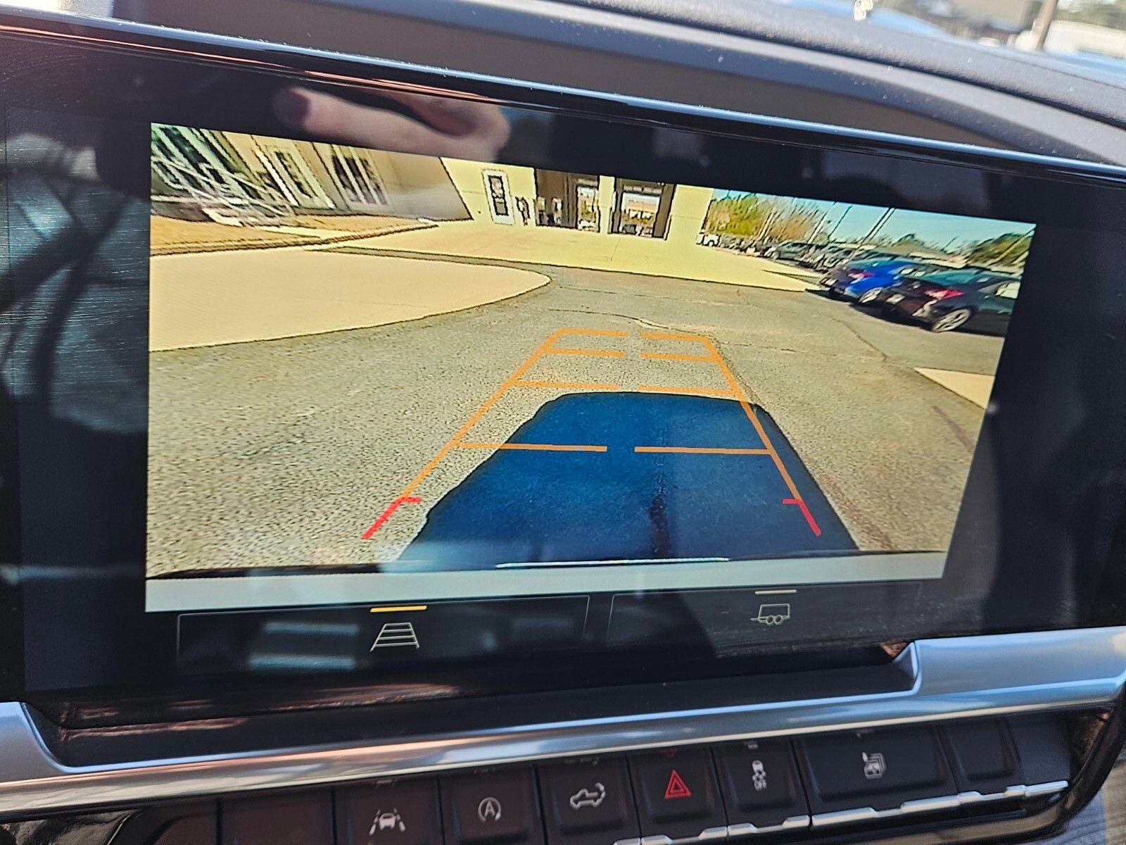 Used 2025 Chevrolet Silverado 1500 LT image 21