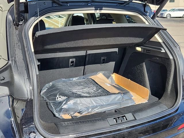 New 2025 Lincoln Corsair Reserve w/ Equipment Group 202A image 13