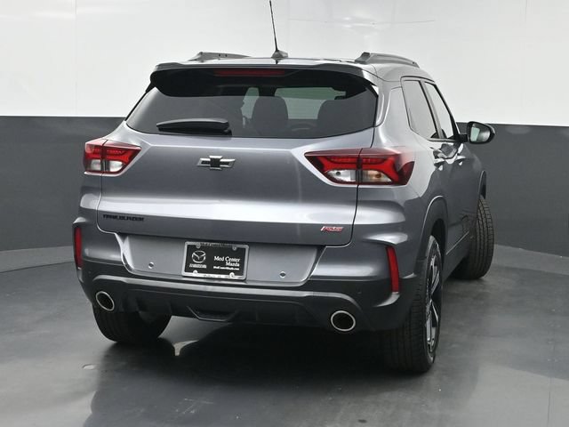 Used 2021 Chevrolet TrailBlazer RS w/ Sun and Liftgate Package FWD image 3