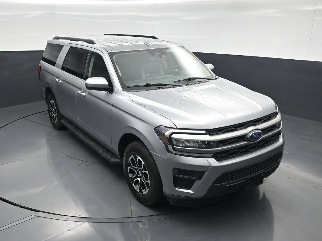 Used 2024 Ford Expedition Max XLT AWD/4WD image 40