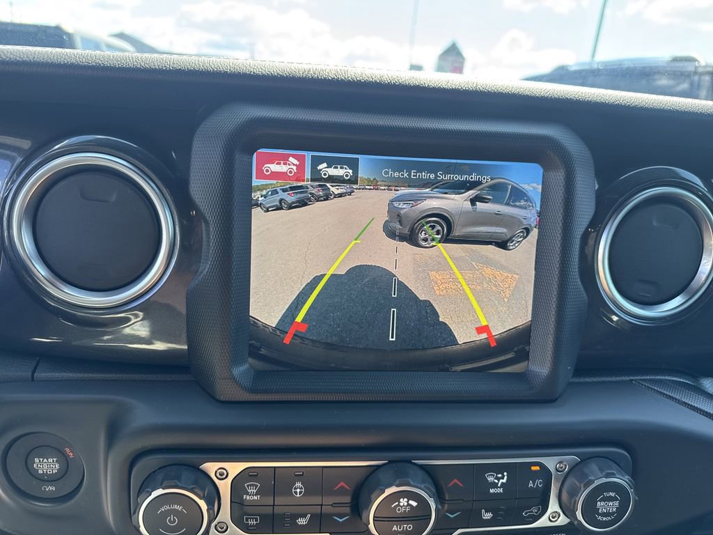 Used 2023 Jeep Wrangler Unlimited Rubicon 392 w/ Xtreme Recon 35" Tire Package AWD/4WD image 26