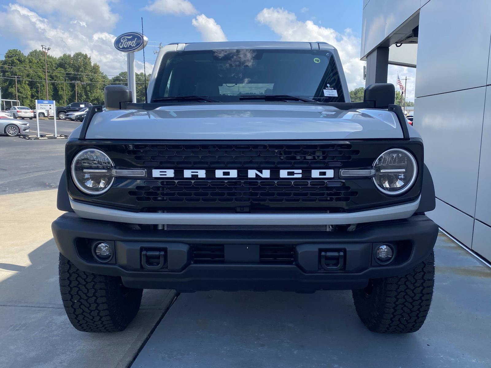 New 2026 Ford Bronco Big Bend w/ Black Diamond Package AWD/4WD image 9