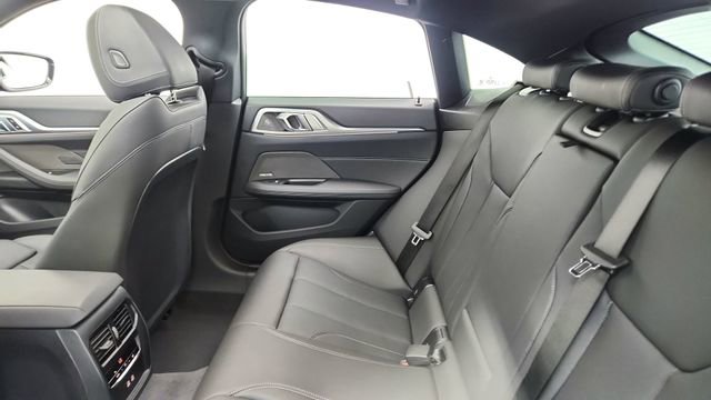 Used 2025 BMW M440i image 28