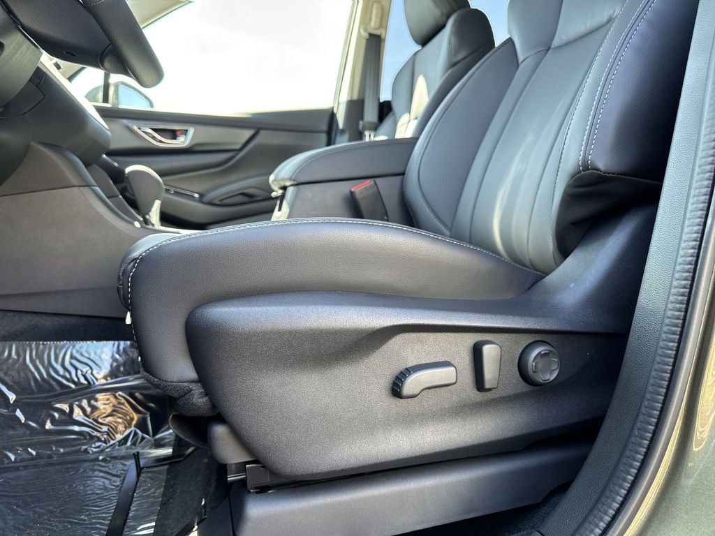 New 2026 Subaru Ascent Limited image 14