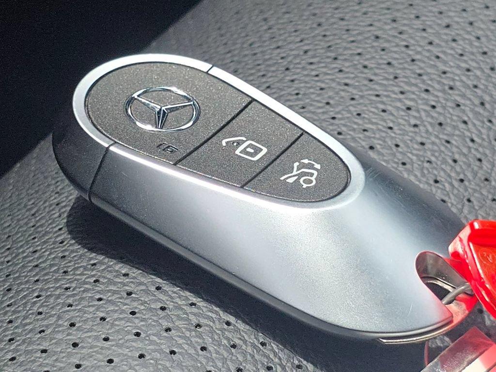 Certified 2023 Mercedes-Benz GLC 300 4MATIC image 38