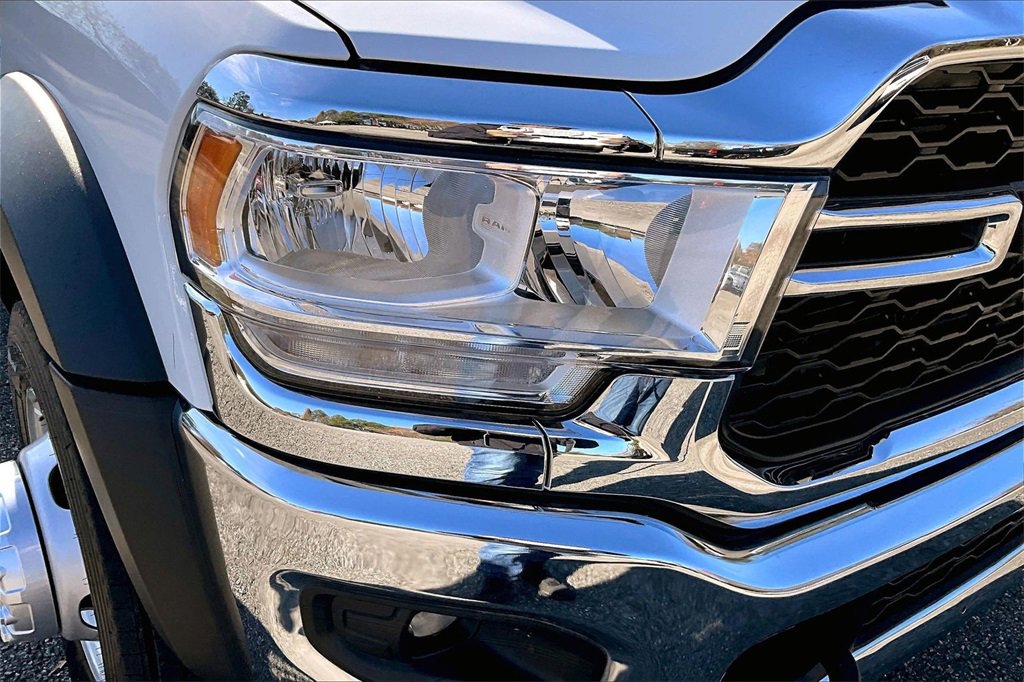 Used 2024 RAM 5500 Tradesman image 24