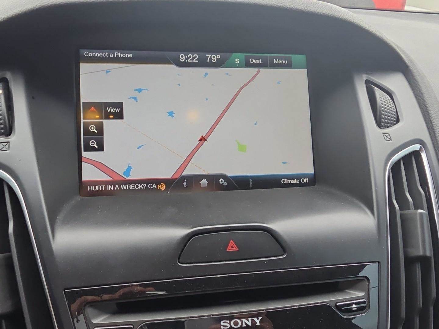 Used 2015 Ford Focus Titanium FWD image 10