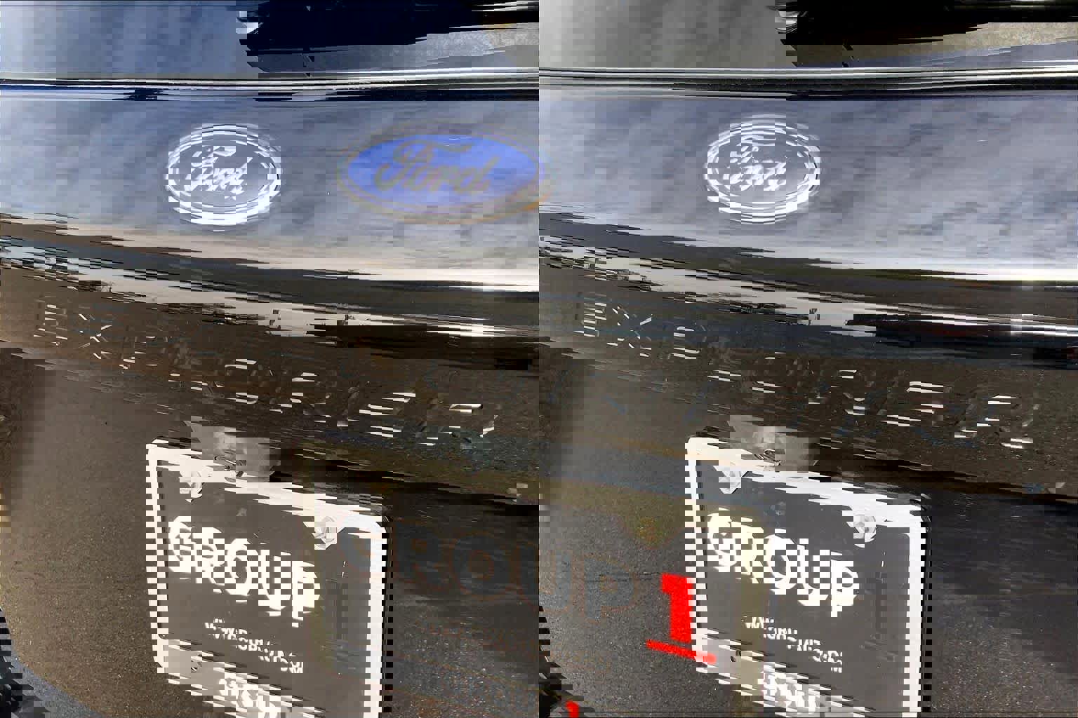 Certified 2020 Ford Explorer ST w/ Premium Technology Package image 9