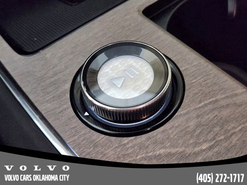 New 2025 Volvo EX90 Ultra image 19