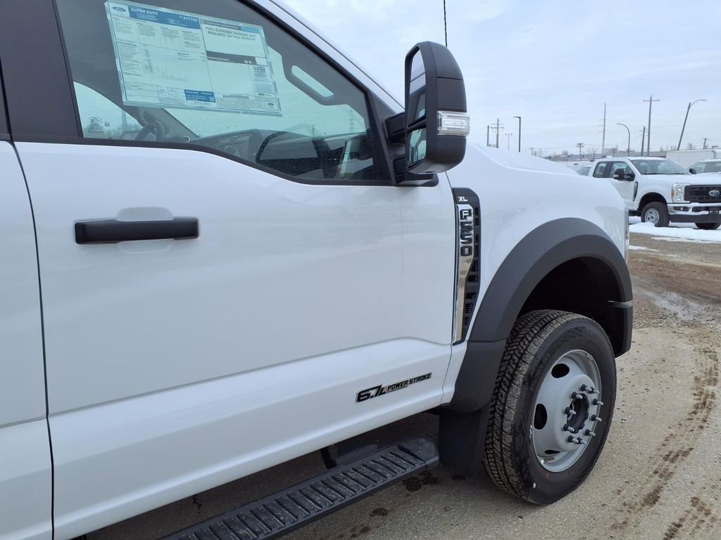 New 2025 Ford F550 4x4 Regular Cab Super Duty image 22