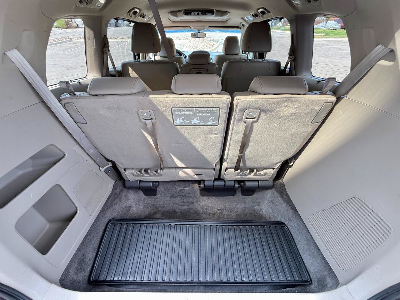 Used 2011 Honda Odyssey Touring image 14