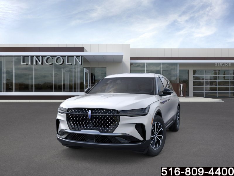 Used 2026 Lincoln Nautilus Premier w/ Equipment Group 102A AWD/4WD image 2
