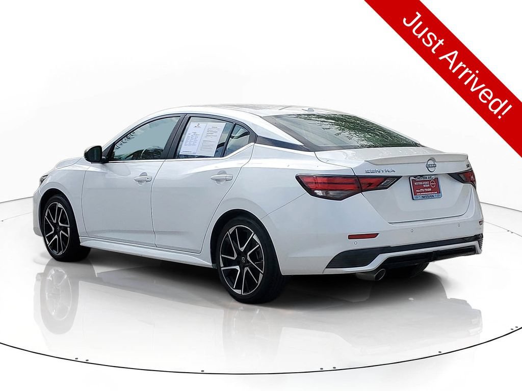 Used 2024 Nissan Sentra SR FWD image 3