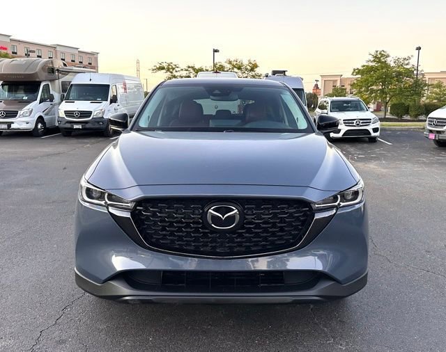 Used 2023 MAZDA CX-5 Carbon Edition image 2