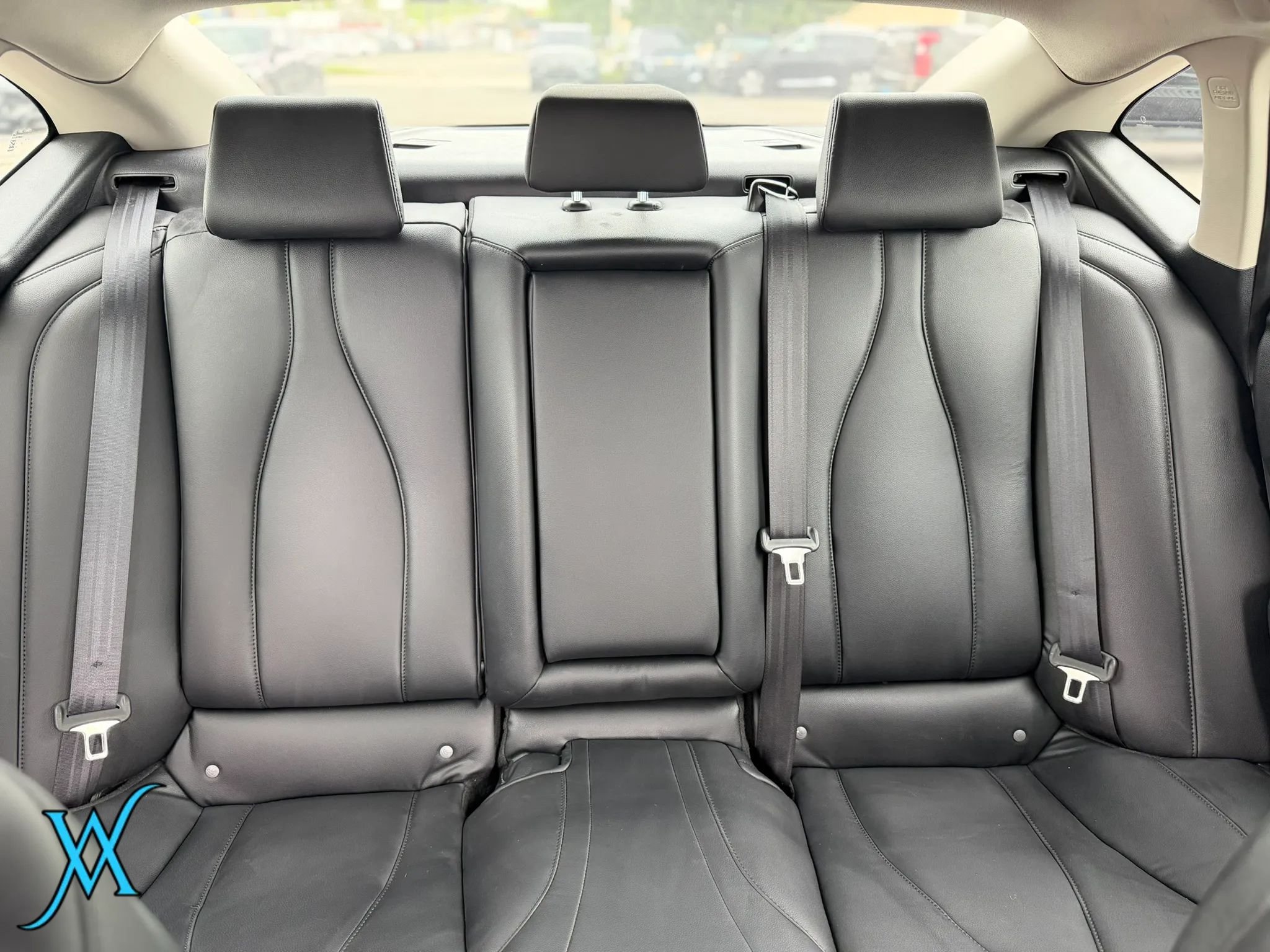 Used 2023 Acura TLX FWD image 25