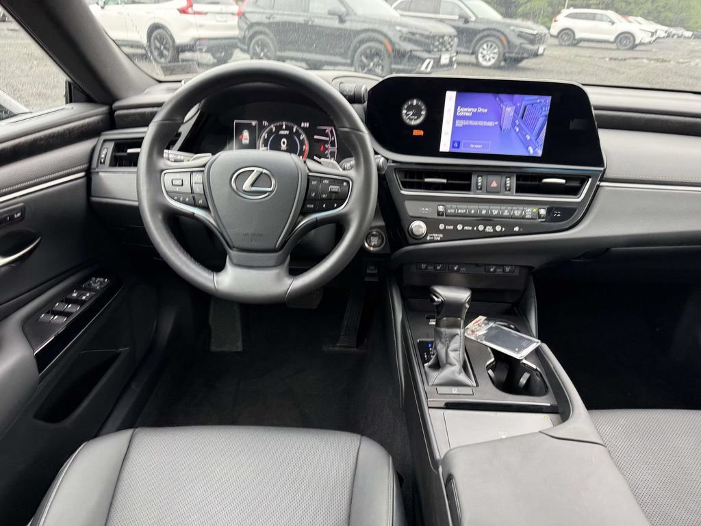 Used 2024 Lexus ES 250 w/ Premium Package AWD/4WD image 8