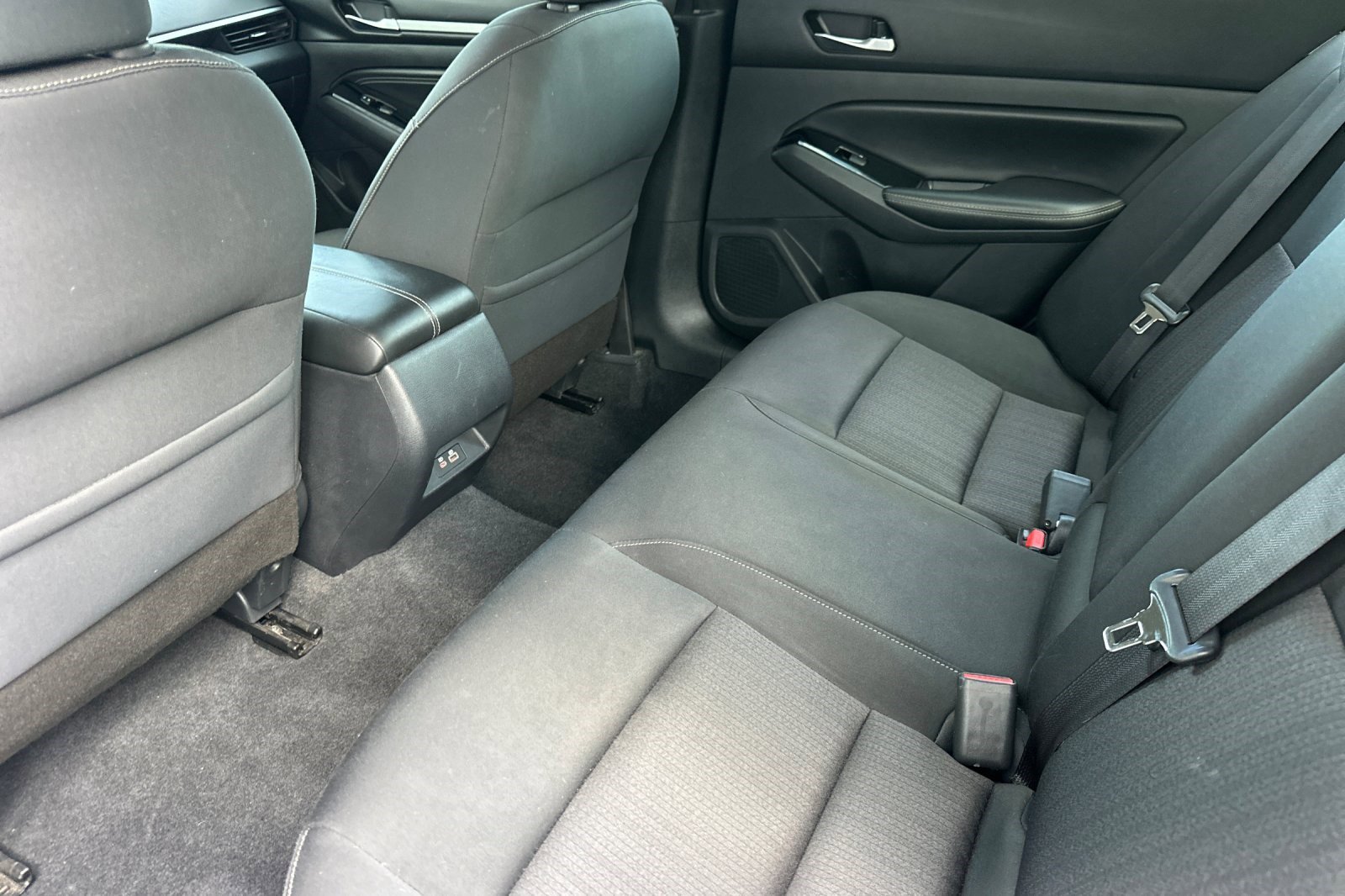 Used 2021 Nissan Altima 2.5 SV FWD image 27