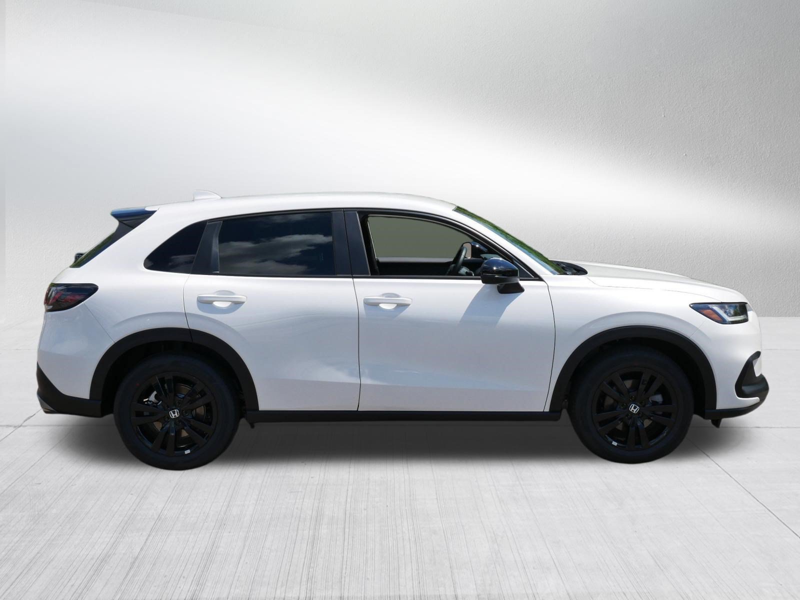 Certified 2026 Honda HR-V Sport image 8
