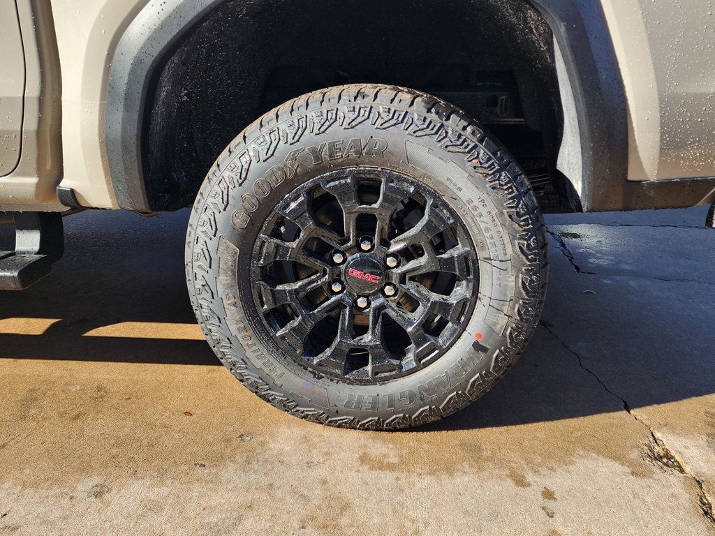 New 2026 GMC Canyon Elevation w/ Convenience Package image 52